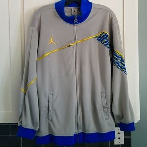 Jordan zip up